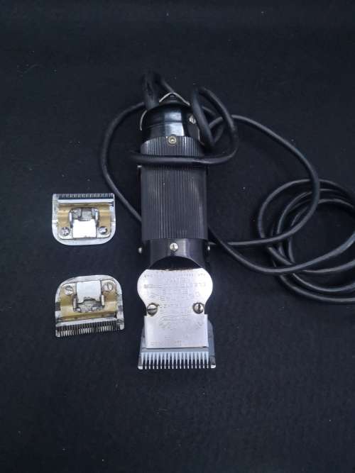 Vintage Oster Model 20 Electric Hair Clipper Detachable Blade - working