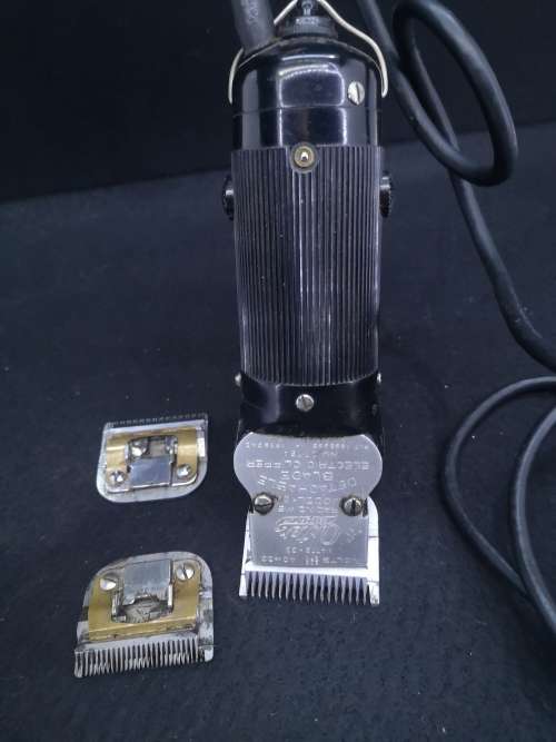 Vintage Oster Model 20 Electric Hair Clipper Detachable Blade - working