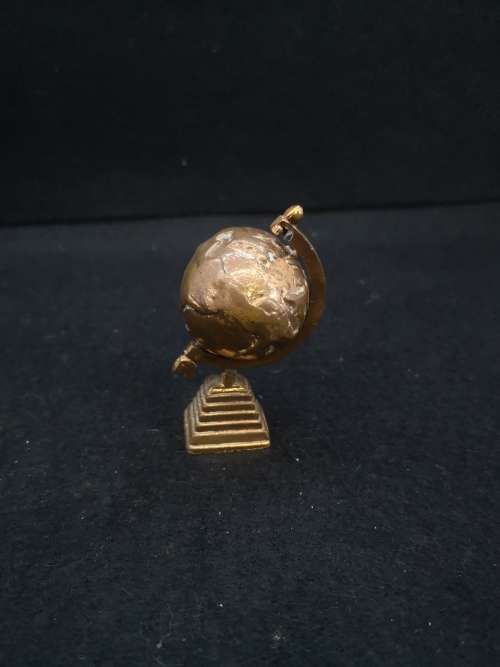 Vintage Stilbaai world globe - copper