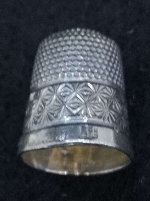 Silver thimble