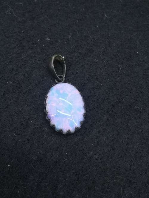 Glass pendant - vintage