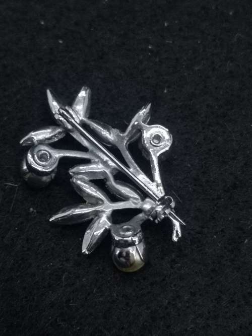 Vintage brooch