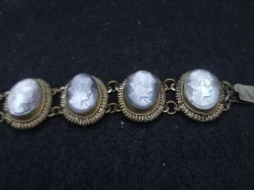 1930`s Vintage 800 Coin Silver Ornate Hand Carved Shell Cameo Bracelet Art Deco