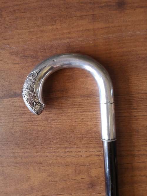 Antique  Walking Stick/Cane Silver Handle  Wood Shaft
