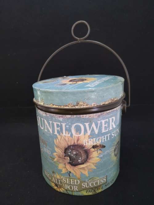 Sunflower seed tin with handle
