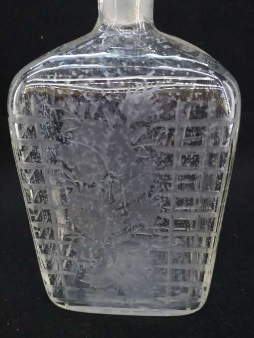 Glass decanter