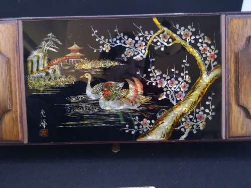Lovely LARGE vintage Japanese musical jewelry box with dancing ballerina Black Lacquer Abalone inlay