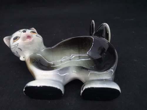 Vintage unique ceramic cat bowl/ashtray