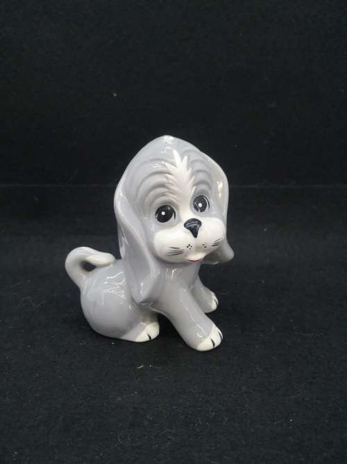 Vintage beautiful dog with puppy eyes ornament
