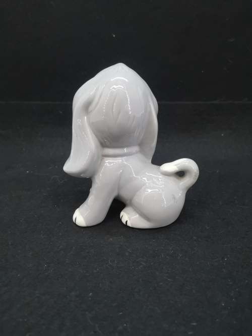 Vintage beautiful dog with puppy eyes ornament