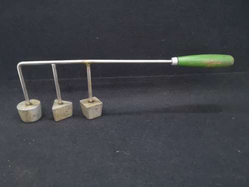 Vintage Snackle with wooden handle