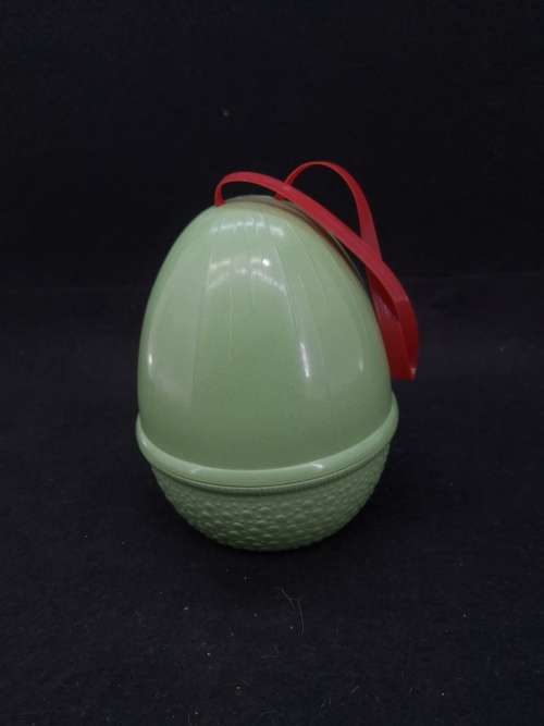 1950`s Green bakelite Acorn shape wool holder and needle gauge