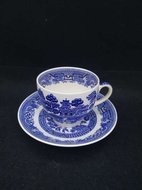 Swinnertons Staffordshire England cup and saucer `Old willow`