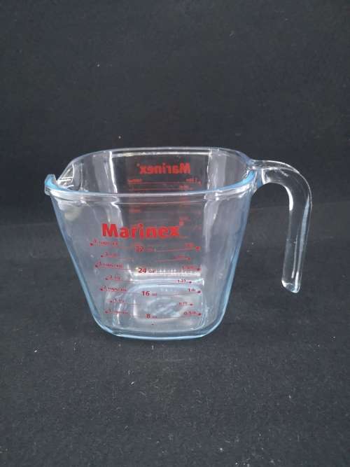 Vintage Marinex measuring jug 1l