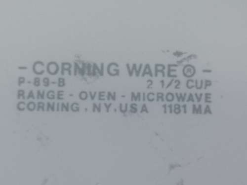 Corningware Blue Cornflower 2 1/2 cup P-89-B saucepan with spout