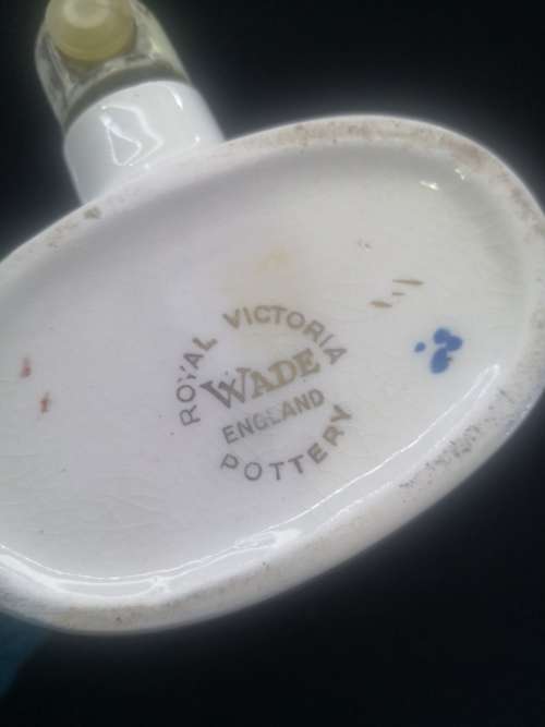 Vintage Wade Royal Victoria Gin decanter