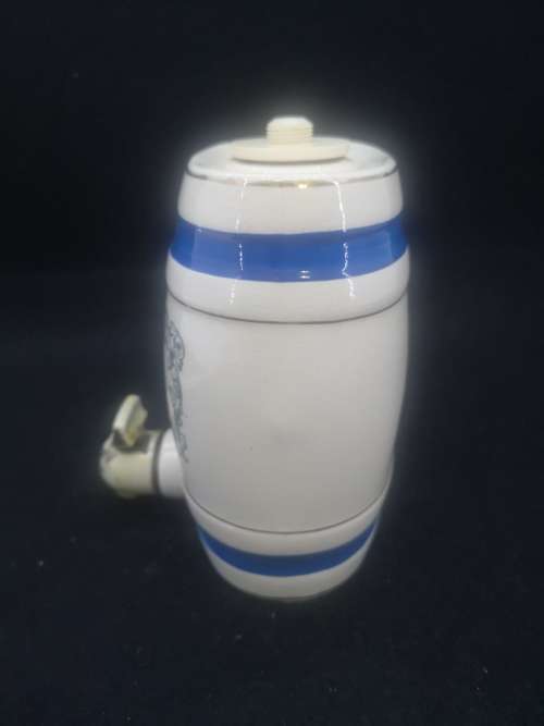 Vintage Wade Royal Victoria Gin decanter