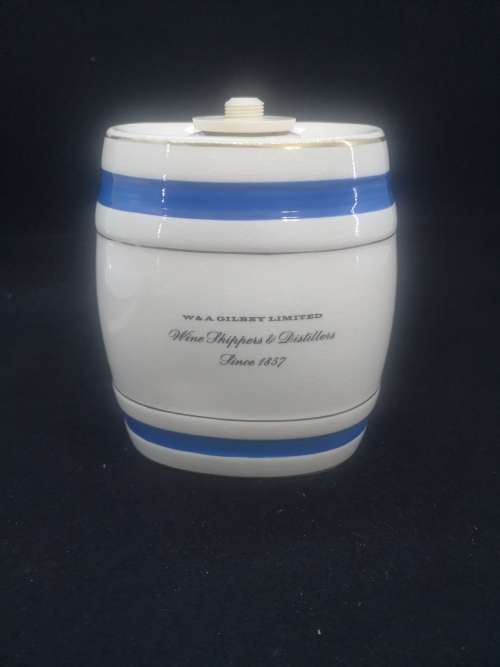 Vintage Wade Royal Victoria Gin decanter