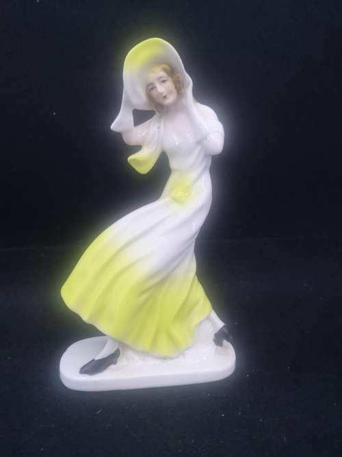 Vintage porcelain figurine  - Lady in the wind