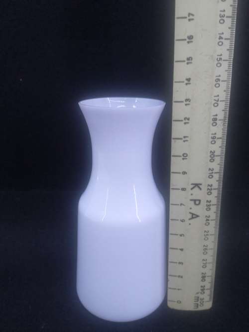 Glass vase