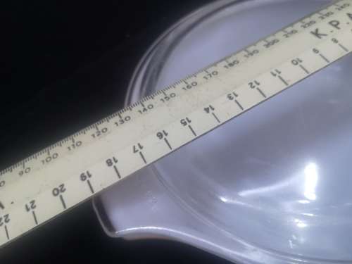Pyrex wheat pattern bowl and lid