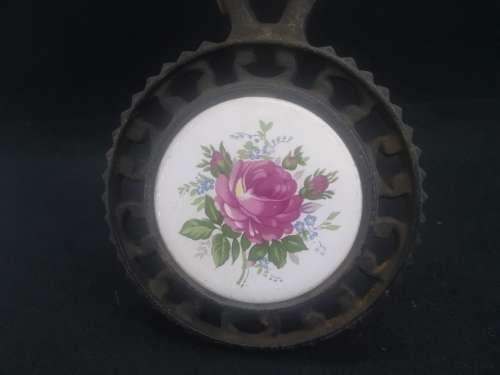 Cast iron and tile trivet