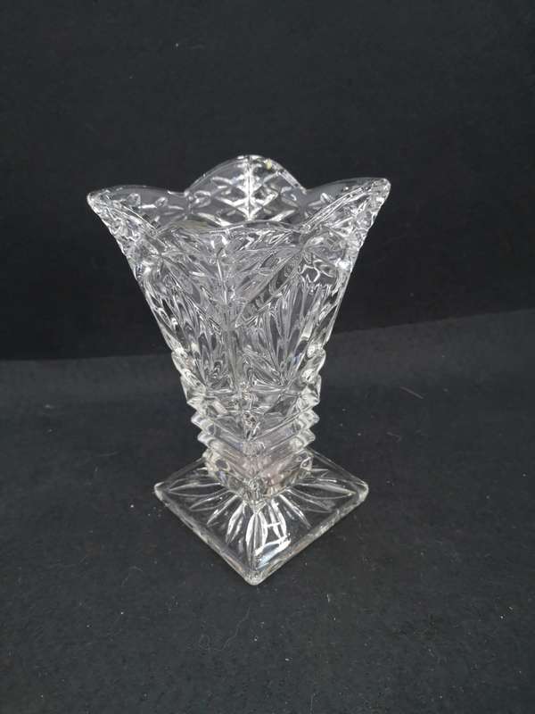 Vintage beautiful 1930`s heavy glass vase