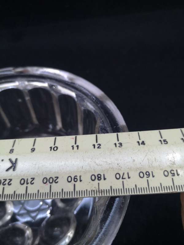 Vintage glass jelly mold - has small chips - see pics