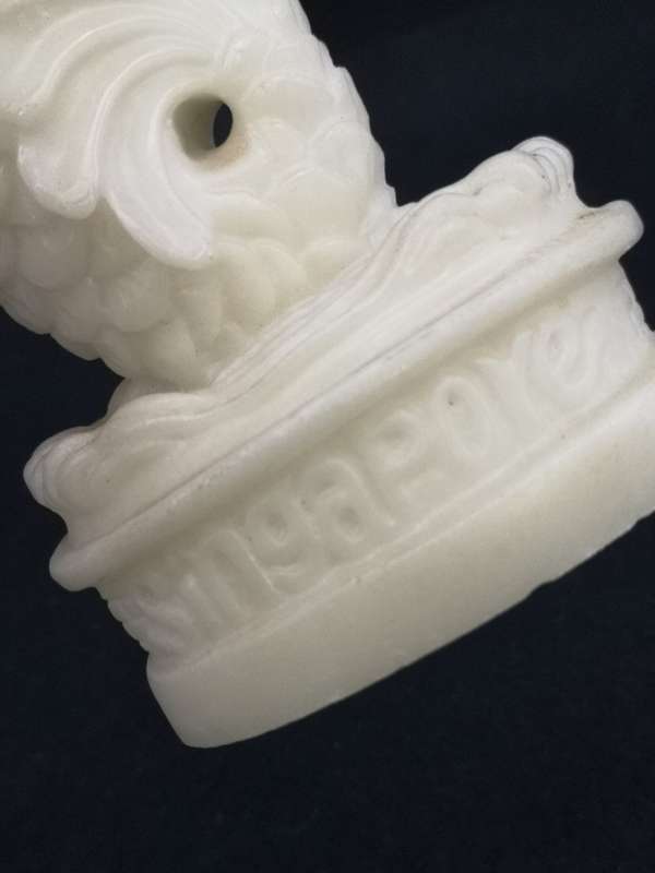 Merlion - resin