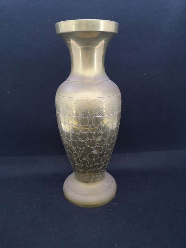 Vintage huge and heavy brass vase made in Hong Kong