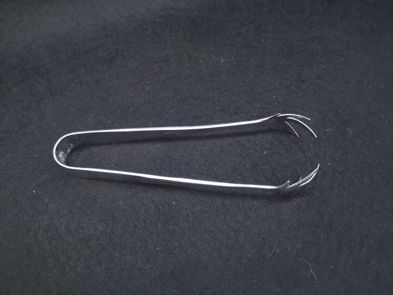 Vintage claw ice tong - Sheffield England