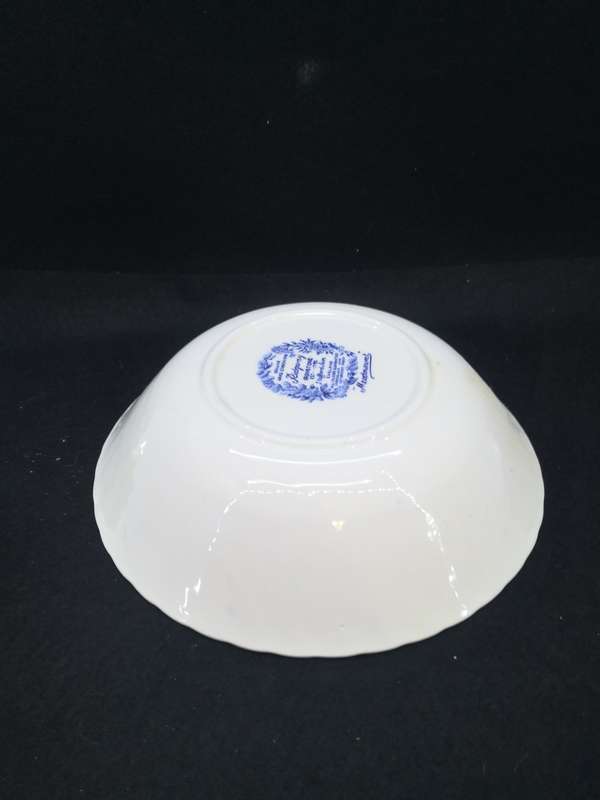 Genuine hand engraving Ridgway iron stone Meadowsweet serving bowl