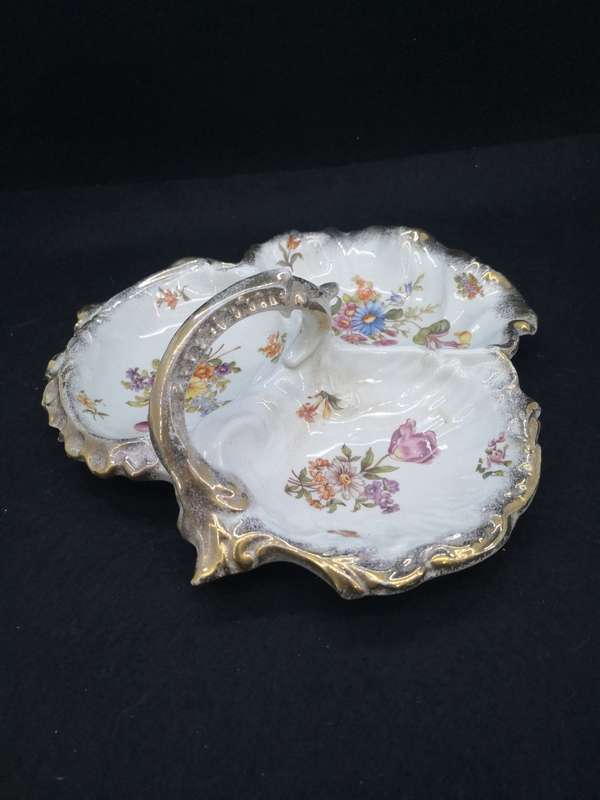 Stoke on Trend England serving dish/hors d`oeuvre platter