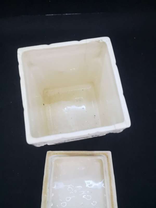 Ceramic Cannister - hairline crack