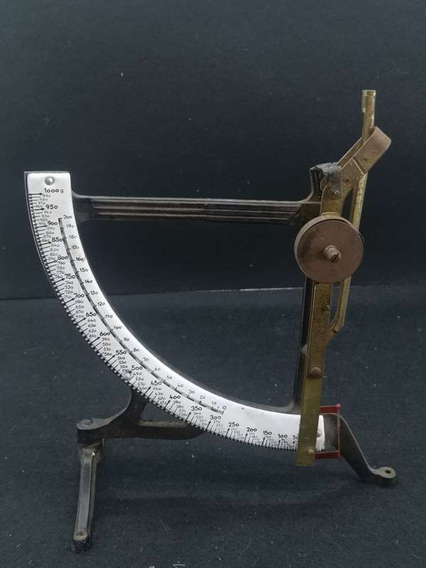 Congav letter scale with enamel face