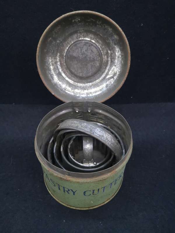 Tala pastry cutter tin with cookie cutters!