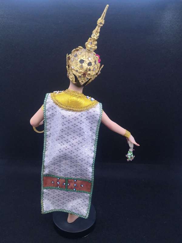 Asian Art Factory LTD. Piya doll Thailand vinyl or rubber dancing lady