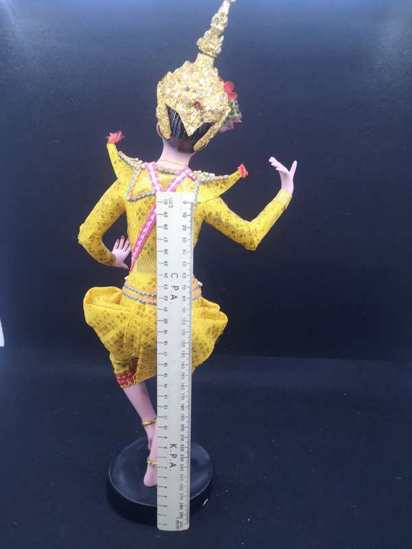 Asian Art Factory LTD. Piya doll Thailand vinyl or rubber dancing lady