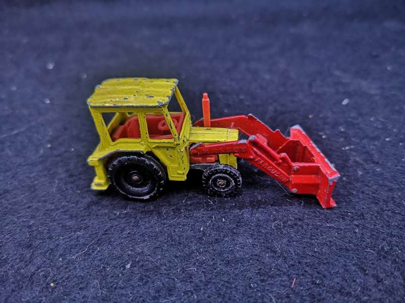 Gorgi Juniors Massey Ferguson Tractor with scraper