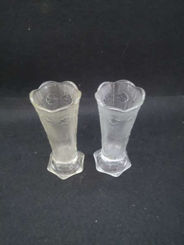 Pair of small bud vases
