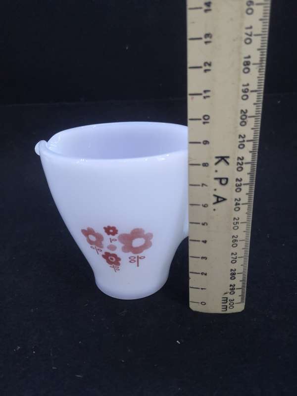 Industrial Argentina Rigopal milk glass milk jug