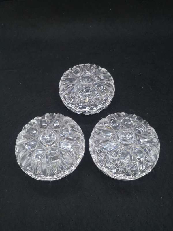 Set of three glass trinkets
