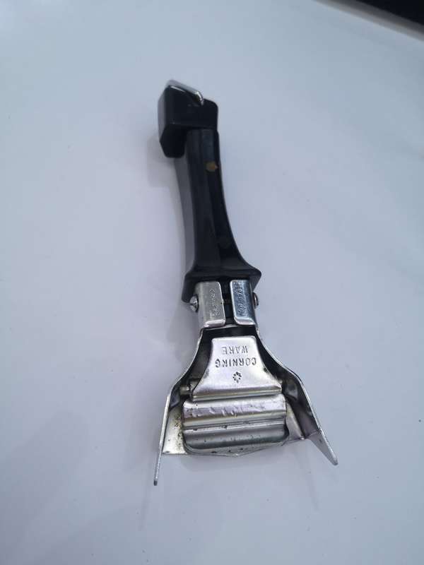 Corning ware handle