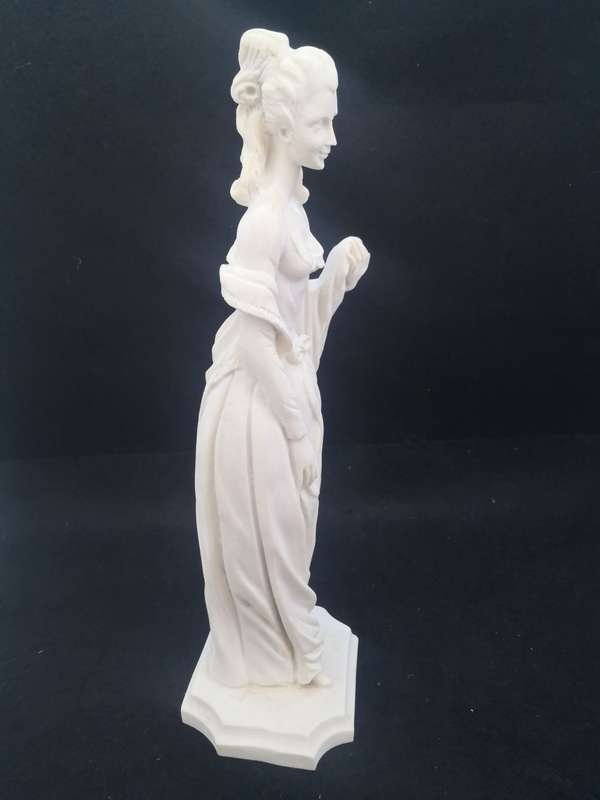 Vintage Arta Fina figurine