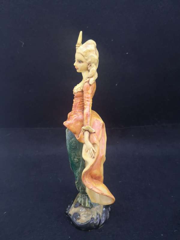 Vintage Fontanini figurine - Depose Italy