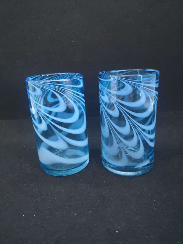 Stunning turquois glass pair