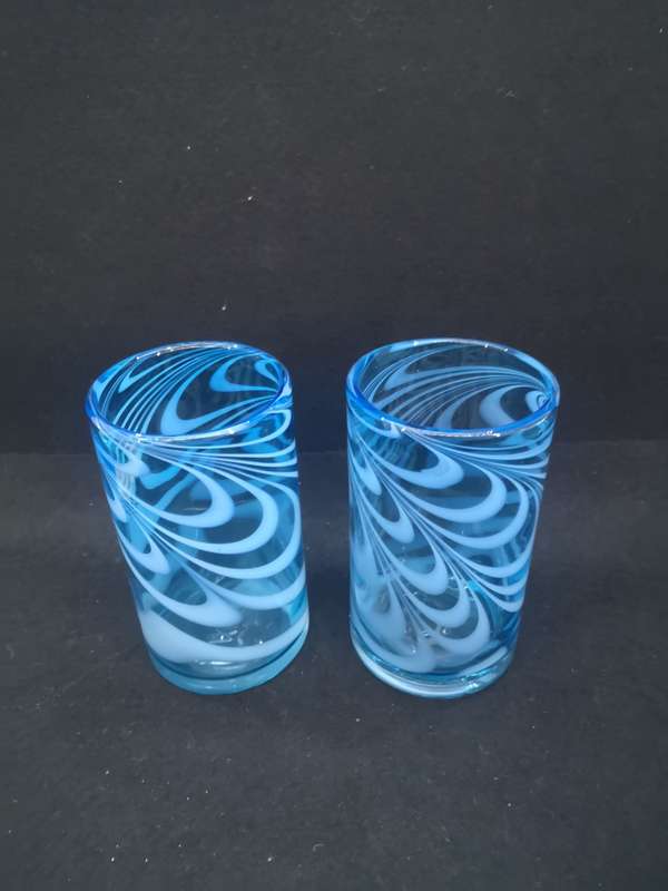 Stunning turquois glass pair