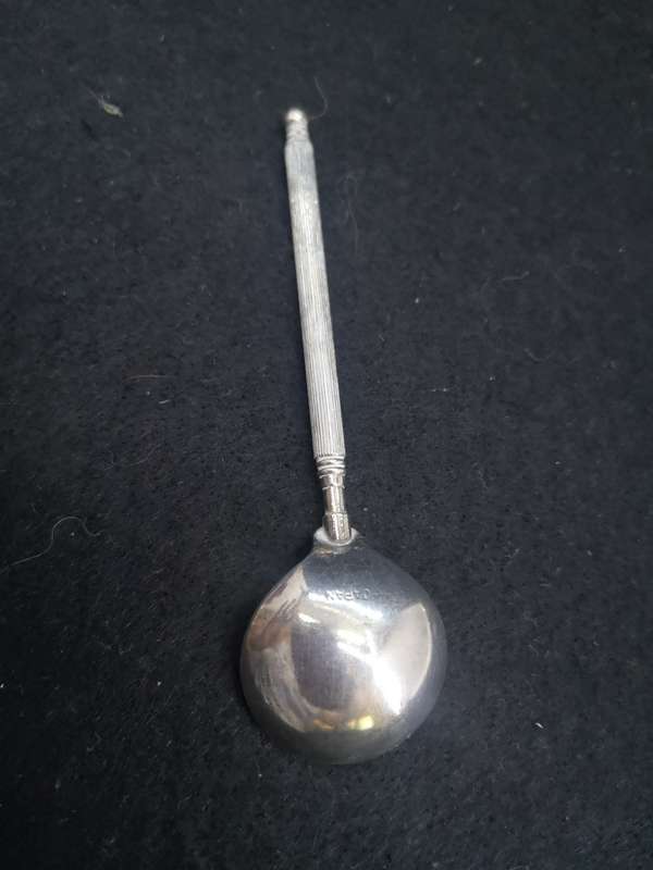 Sugar spoon