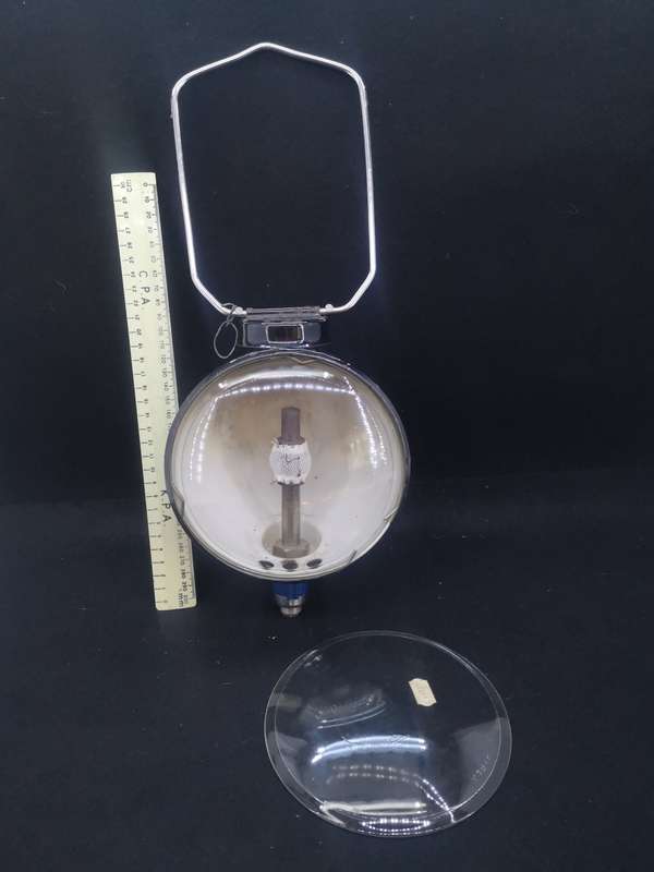 Vintage White Enamel Fisherman`s Gas Lamp with extra replacement glass