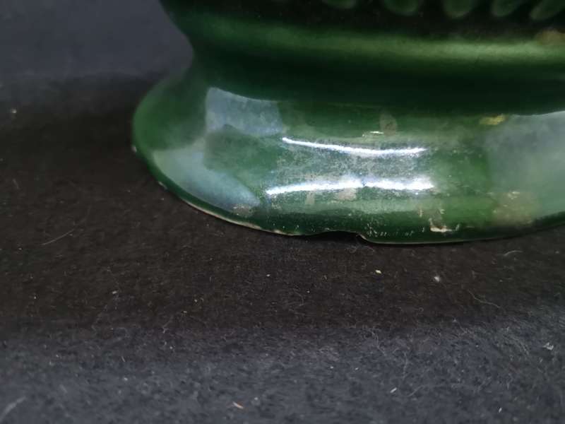 Vintage green vase - note the chip on the base - not noticeable when on display